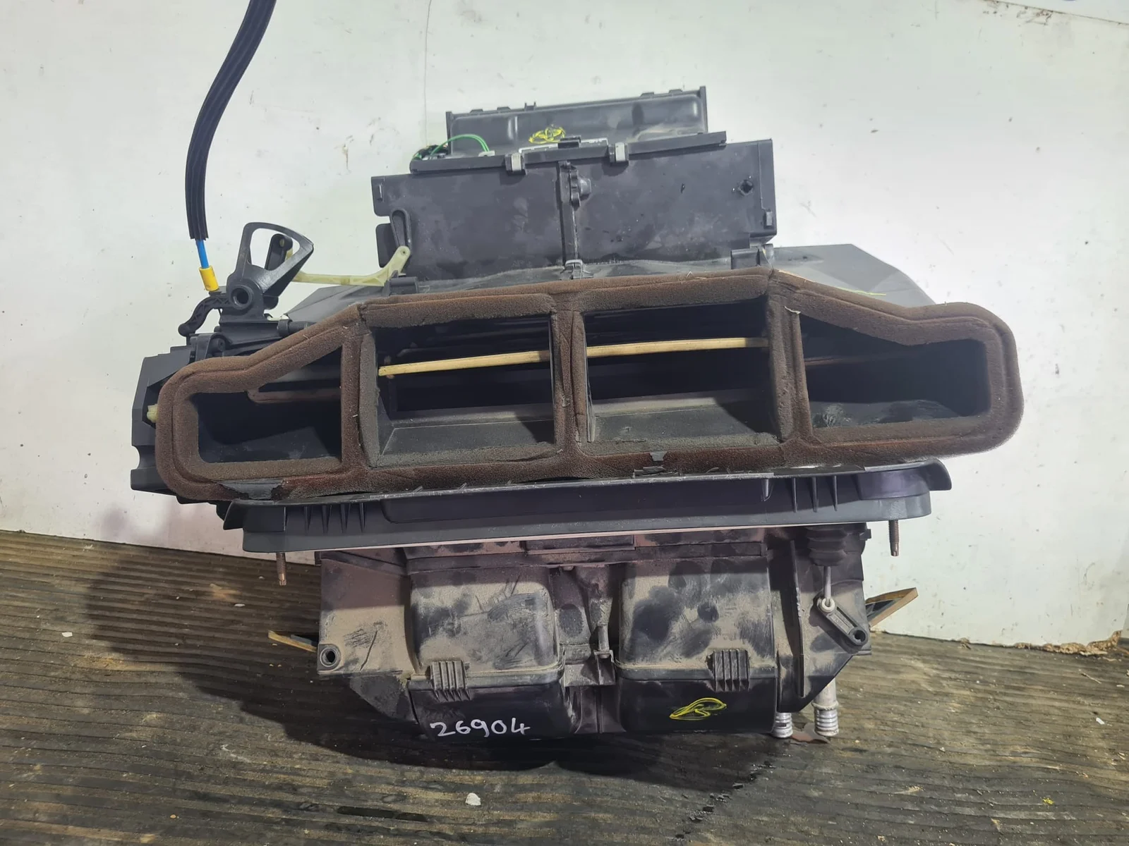 Foto de CALEFACCION ENTERA NORMAL BMW SERIE 3 COMPACTO (E46) referencia 8381451