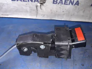 Foto de CERRADURA PUERTA TRASERA IZQUIERDA SIN MARCA SIN MODELO referencia 3B0885737D foto 2