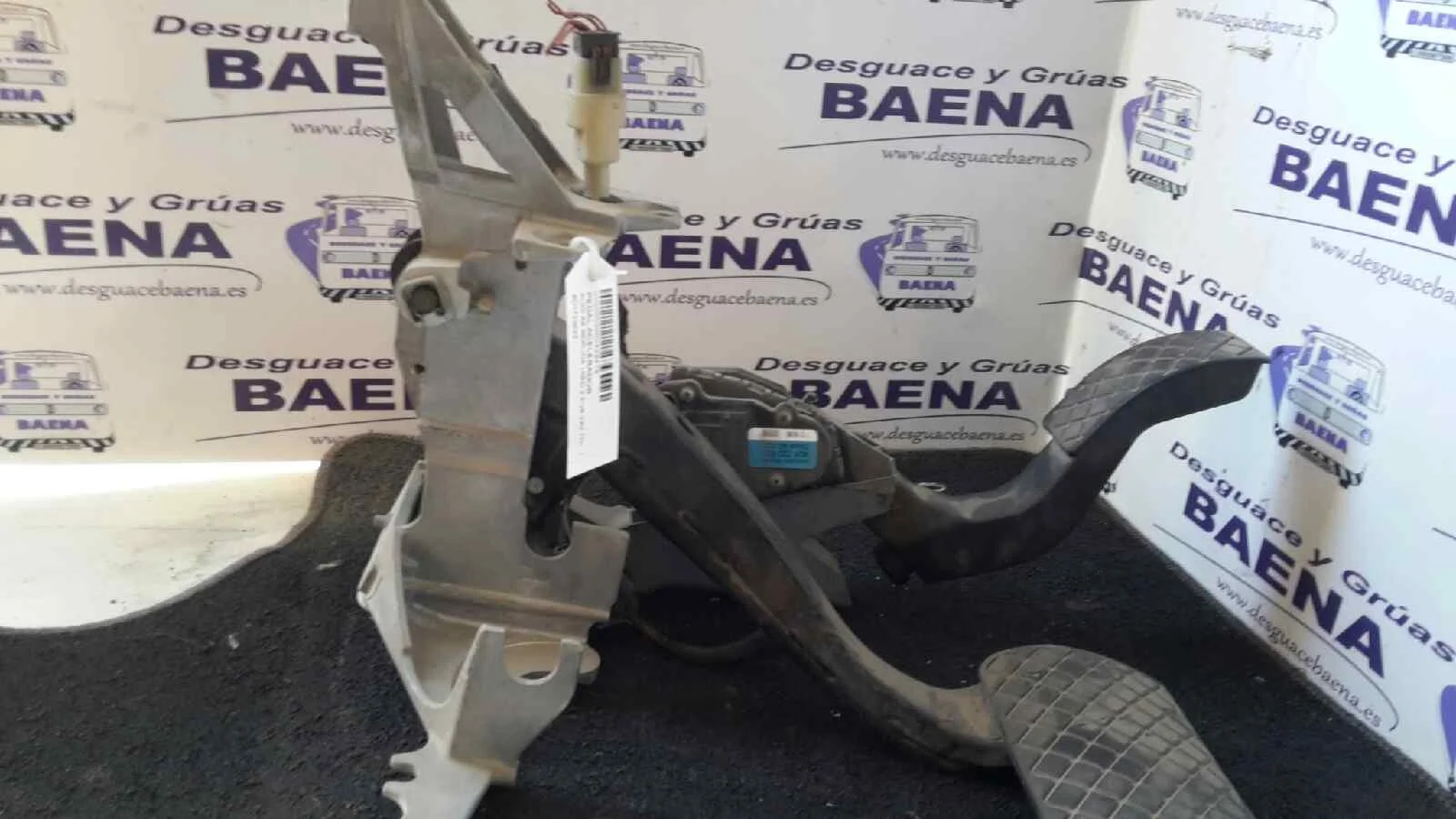 Foto de POTENCIOMETRO PEDAL SIN MARCA SIN MODELO referencia 8D1723523