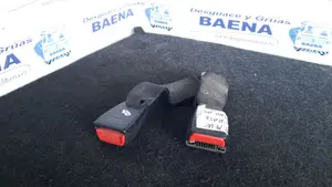 Foto de CINTURON SEGURIDAD TRASERO CENTRAL SIN MARCA SIN MODELO referencia 8226038 foto 2