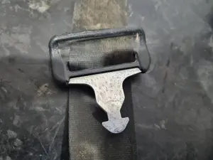 Foto de CINTURON SEGURIDAD TRASERO DERECHO SIN MARCA SIN MODELO referencia 87BBF611B68B3A foto 3