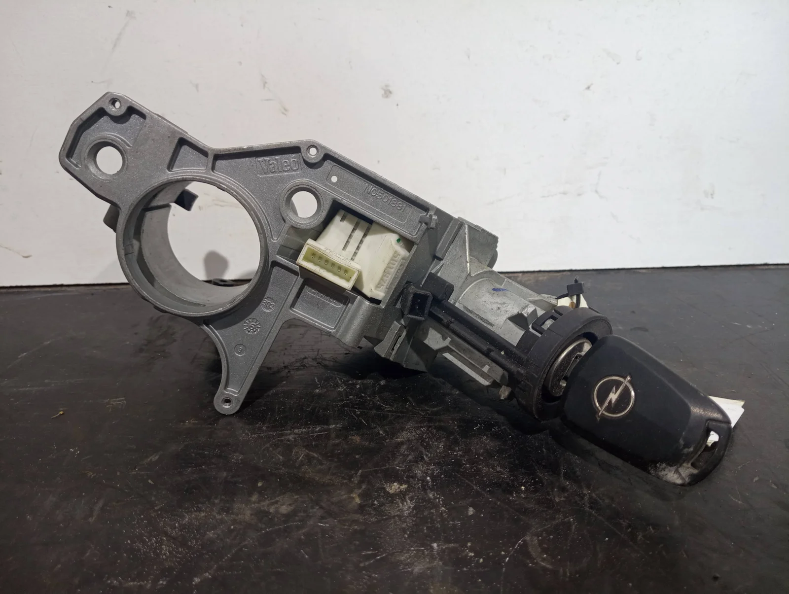 Foto de CONMUTADOR DE ARRANQUE OPEL ZAFIRA B referencia N0501881