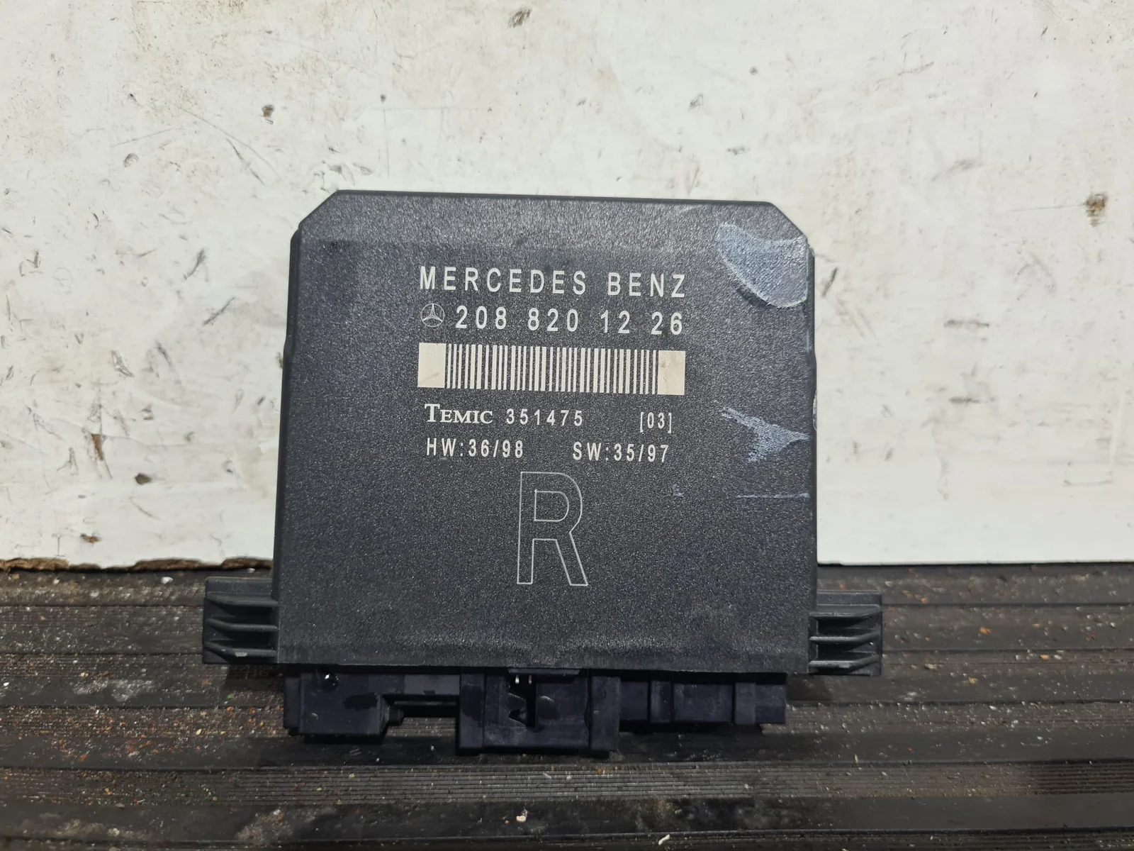 Foto de MODULO CONFORT MERCEDES-BENZ CLK (BM 208) COUPE referencia 2088201226