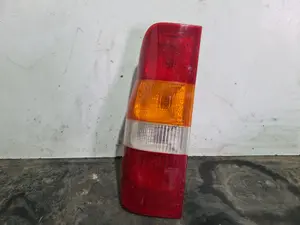 Foto de PILOTO TRASERO IZQUIERDO FORD TRANSIT FURGÓN CORTO (FY) referencia YC1X13N004A