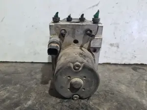 Foto de ABS CITROEN XSARA PICASSO referencia 9645324680 foto 4