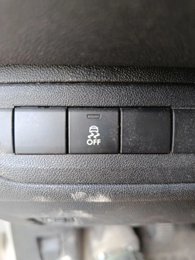 Foto de INTERRUPTOR PEUGEOT 208