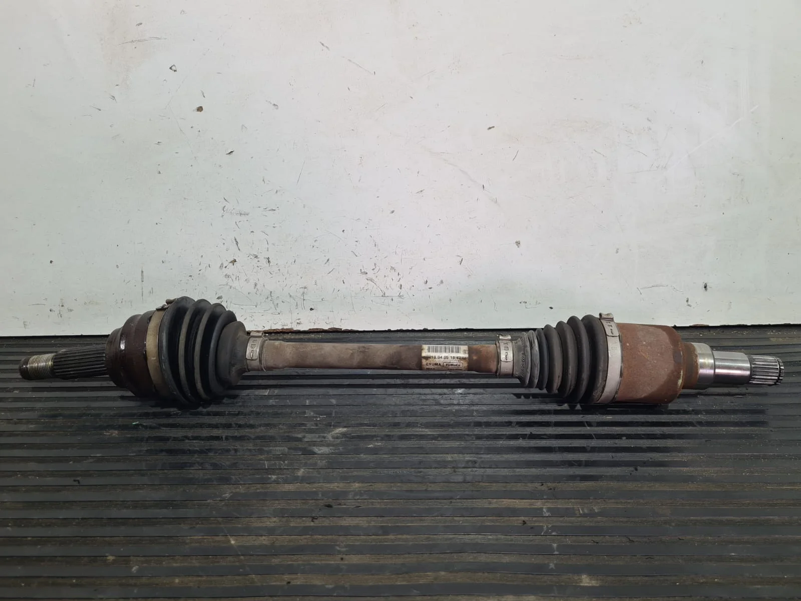 Foto de TRANSMISION DELANTERA DERECHA FORD FIESTA (CE1) referencia H1B53B436BD