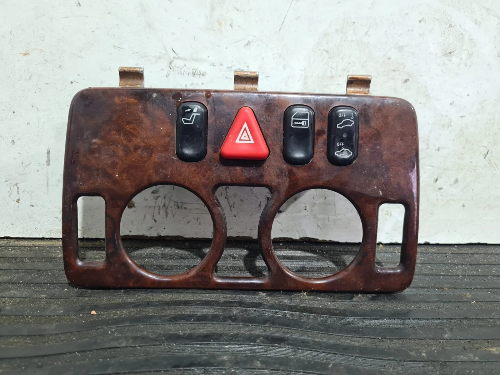 Foto de MANDO MULTIFUNCION MERCEDES-BENZ CLK (BM 208) COUPE referencia 2108210071