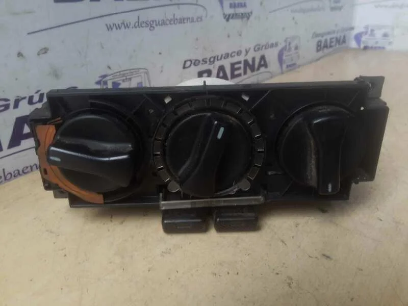 Foto de MANDO CALEFACCION / AIRE ACONDICIONADO SIN MARCA SIN MODELO referencia 357819045C