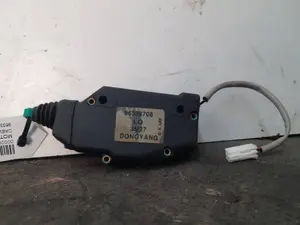 Foto de MOTOR CIERRE CENTRALIZADO PORTON DAEWOO REZZO referencia 96338708
