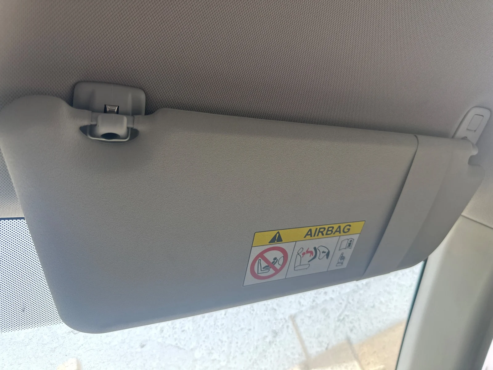 Foto de PARASOL DERECHO PEUGEOT EXPERT COMBI