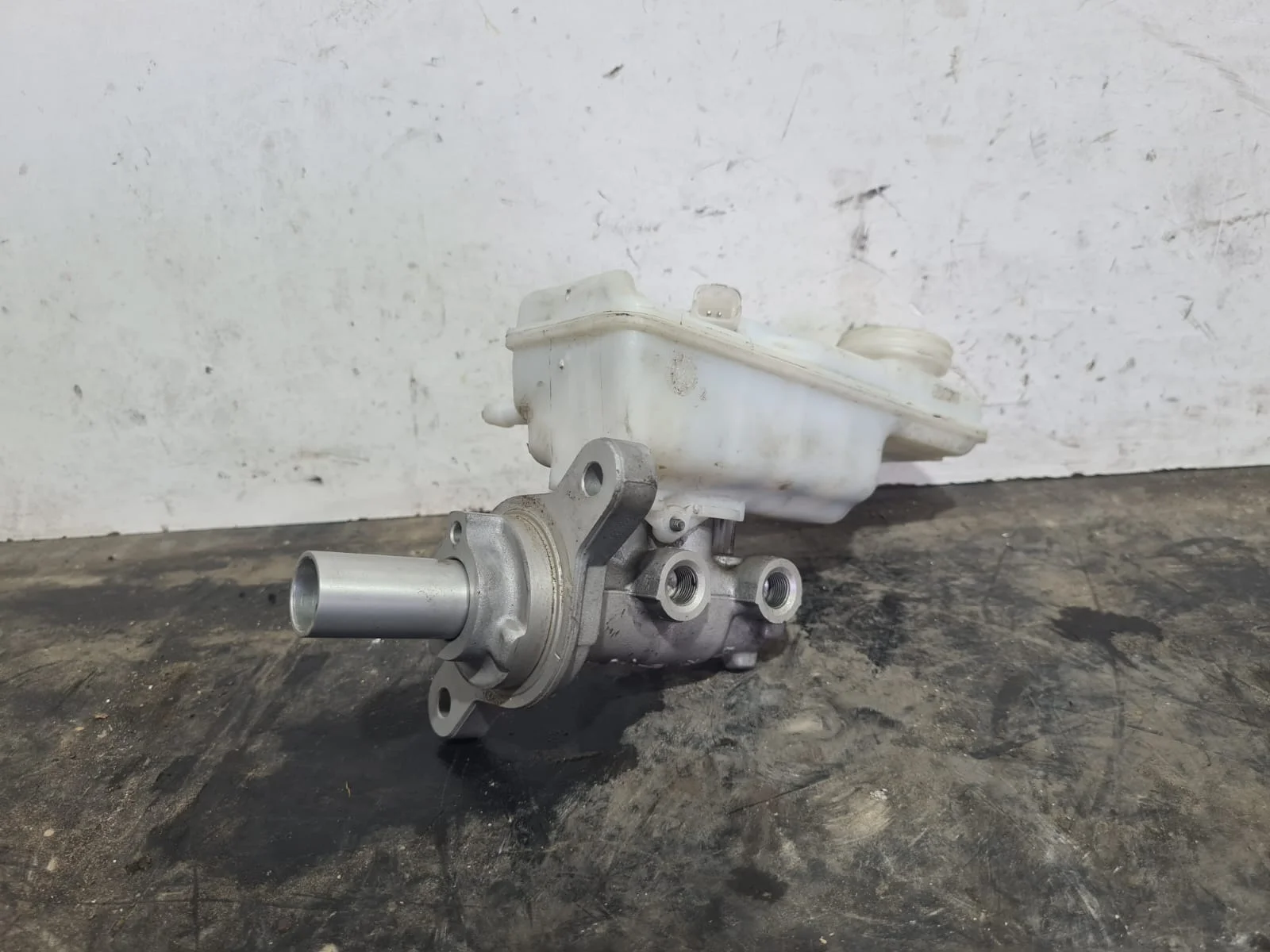 Foto de BOMBA FRENO RENAULT KANGOO II (F/KW0) referencia 0204051558