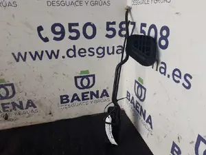 Foto de PEDAL ACELERADOR RENAULT LAGUNA (B56) referencia 7700849166 foto 2