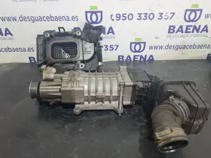 Foto de COMPRESOR VOLUMETRICO VOLKSWAGEN GOLF PLUS V (5M1) referencia 03C145601C