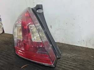 Foto de PILOTO TRASERO IZQUIERDO FIAT STILO (192) referencia 46823706 foto 4