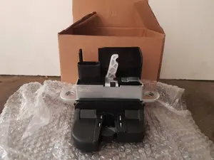 Foto de CERRADURA MALETERO / PORTON SIN MARCA SIN MODELO referencia 5K0827505A foto 2