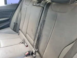 Foto de CINTURON SEGURIDAD TRASERO CENTRAL BMW SERIE 3 FAMILIAR (F31)