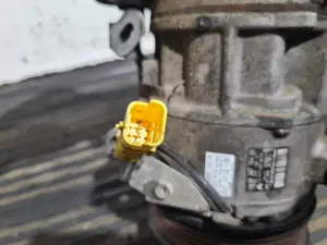 Foto de COMPRESOR AIRE ACONDICIONADO PEUGEOT 3008 referencia 9834779480 foto 3