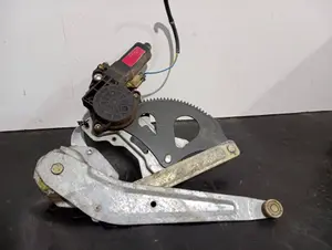 Foto de ELEVALUNAS TRASERO DERECHO HYUNDAI SIN MODELO referencia F00S1A2146