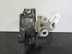Foto de SOPORTE MOTOR DERECHO SIN MARCA SIN MODELO referencia 468646740