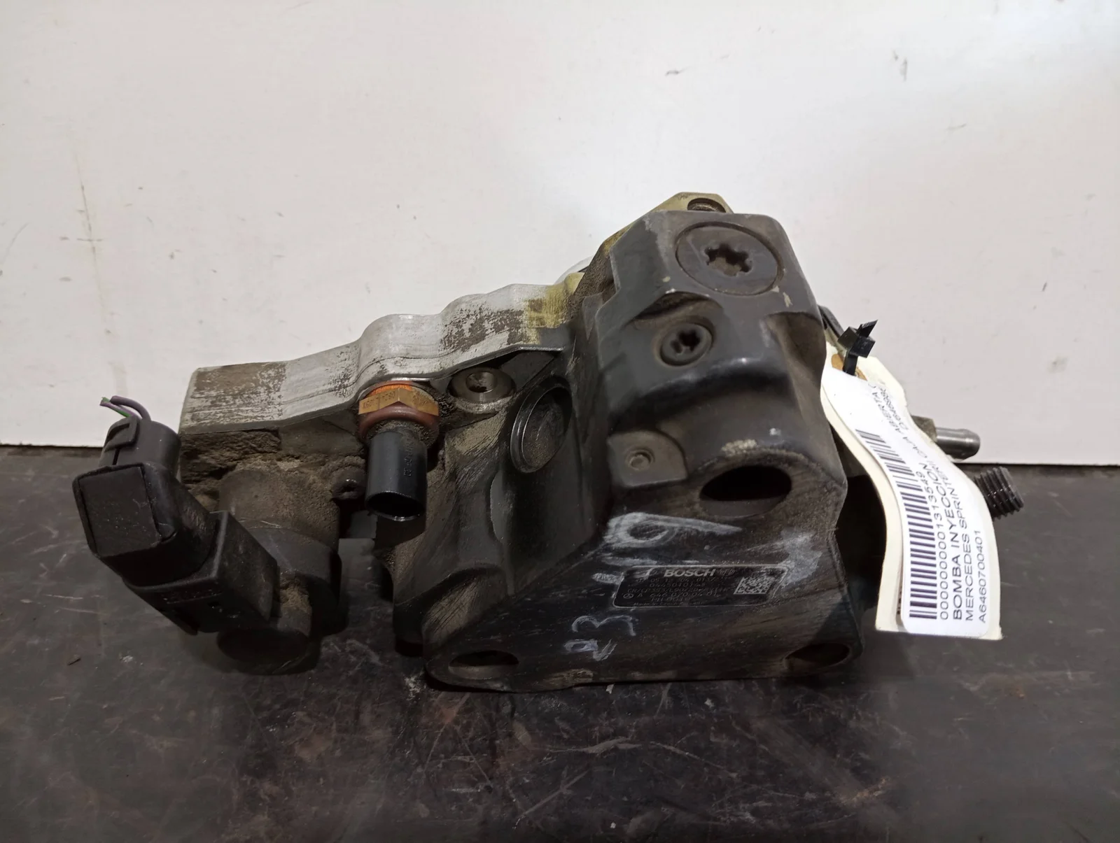 Foto de BOMBA INYECCION MERCEDES-BENZ SPRINTER II CAMIÓN referencia A6460700401