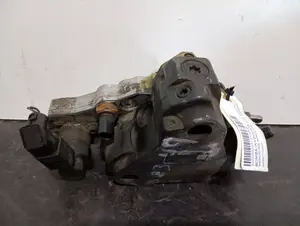 Foto de BOMBA INYECCION MERCEDES-BENZ SPRINTER II CAMIÓN referencia A6460700401