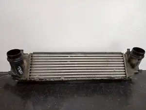 Foto de INTERCOOLER BMW SERIE 1 BERLINA 5P (F20) referencia 7600530