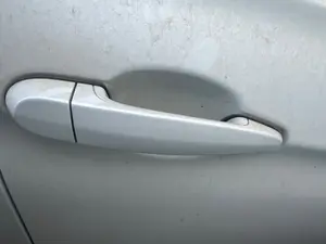 Foto de MANETA EXTERIOR DELANTERA DERECHA BMW SERIE 3 FAMILIAR (F31)