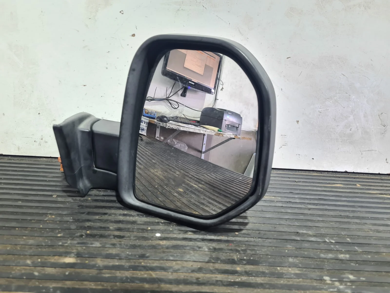 Foto de RETROVISOR DERECHO CITROEN BERLINGO FURGÓN referencia 233646008
