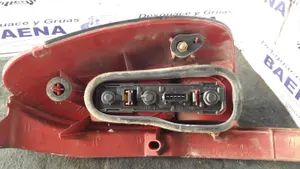 Foto de PILOTO TRASERO IZQUIERDO SIN MARCA SIN MODELO foto 2