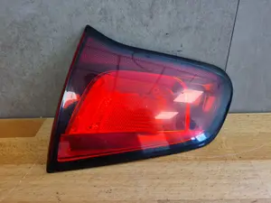 Foto de PILOTO TRASERO DERECHO INTERIOR CITROEN C3 referencia 9685225480
