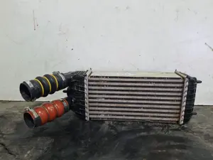 Foto de INTERCOOLER CITROEN C3 AIRCROSS referencia 9803900780MAHLE foto 3