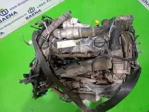 Foto de MOTOR COMPLETO FORD FOCUS BERLINA (CB8) referencia AV6Q600788 foto 3