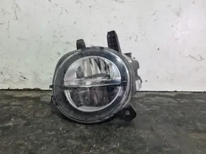 Foto de FARO ANTINIEBLA DERECHO BMW SERIE 1 BERLINA 3P (F21) referencia 7560400000