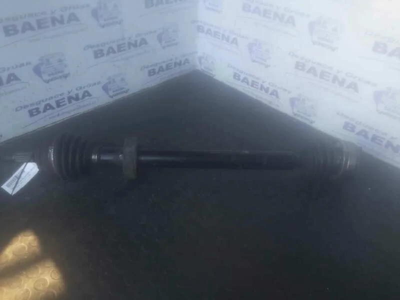 Foto de TRANSMISION DELANTERA DERECHA SIN MARCA SIN MODELO