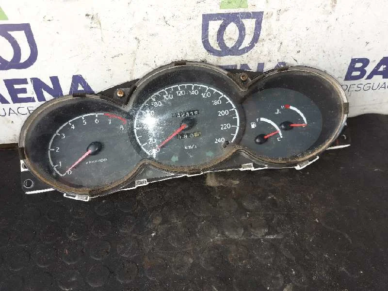 Foto de CUADRO INSTRUMENTOS HYUNDAI COUPE (J2)