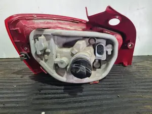 Foto de PILOTO TRASERO DERECHO SEAT IBIZA BERLINA (6J5) referencia 6J4945096A foto 3