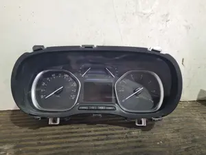 Foto de CUADRO INSTRUMENTOS CITROEN JUMPY COMBI referencia 9837546480