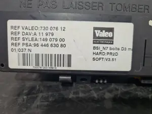 Foto de CAJA RELES / FUSIBLES CITROEN XSARA BERLINA referencia 9644663080 foto 3