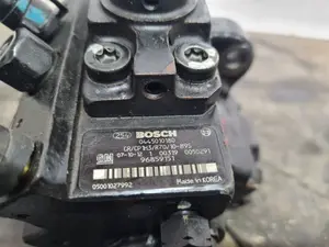 Foto de BOMBA INYECCION CHEVROLET EPICA referencia 0445010180 foto 5