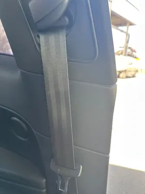 Foto de CINTURON SEGURIDAD DELANTERO IZQUIERDO VOLKSWAGEN GOLF VI (5K1)(10.2008)
