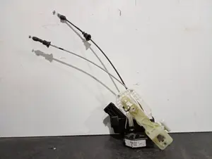 Foto de CERRADURA PUERTA TRASERA IZQUIERDA SIN MARCA SIN MODELO referencia 814101D010 foto 3