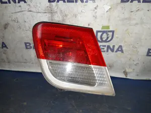 Foto de PILOTO TRASERO IZQUIERDO BMW SERIE 3 COUPE (E46) referencia PORTON foto 1