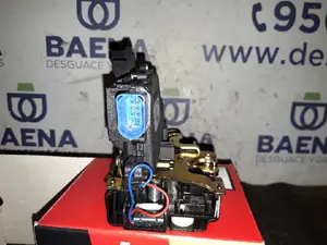 Foto de CERRADURA PUERTA DELANTERA IZQUIERDA SIN MARCA SIN MODELO referencia 3B1837015BC foto 4
