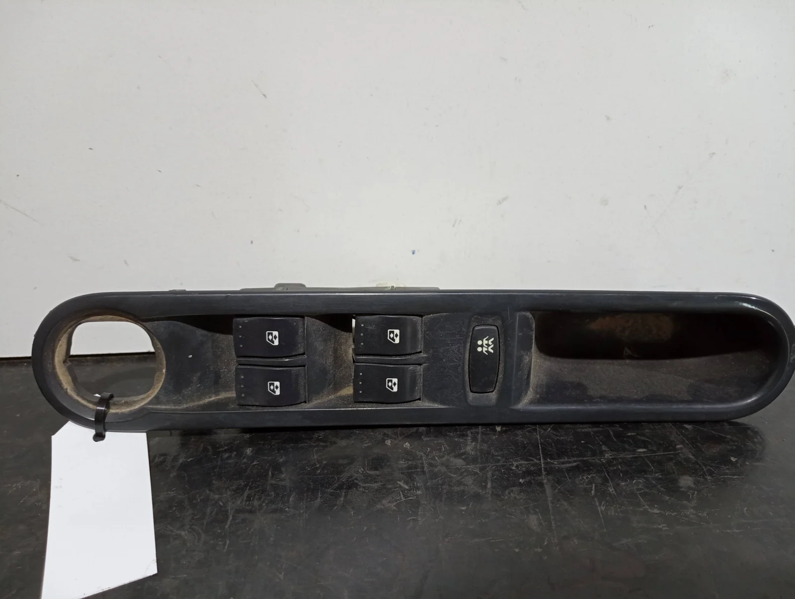 Foto de MANDO ELEVALUNAS DELANTERO IZQUIERDO RENAULT ESPACE IV (JK0) referencia 8200250650
