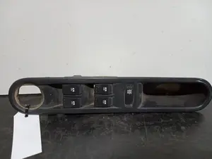 Foto de MANDO ELEVALUNAS DELANTERO IZQUIERDO RENAULT ESPACE IV (JK0) referencia 8200250650
