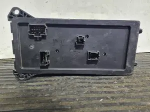 Foto de CAJA RELES / FUSIBLES MERCEDES-BENZ SPRINTER II CAMIÓN referencia A9065454301 foto 3