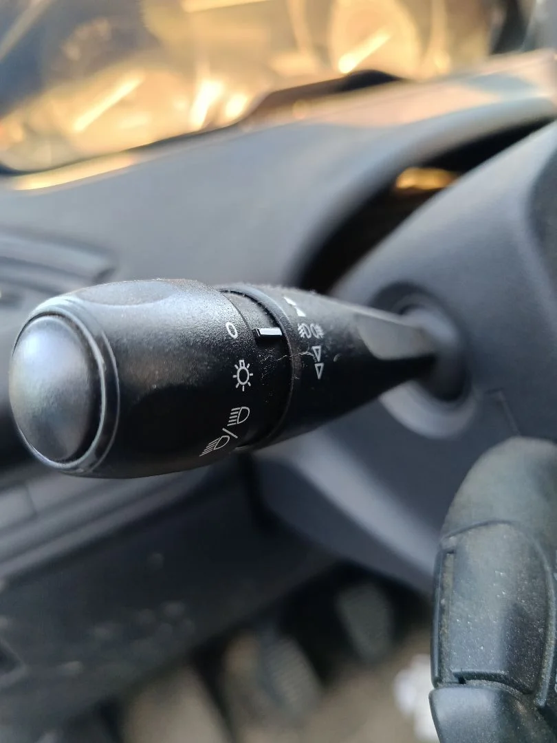 Foto de MANDO LUCES PEUGEOT 208