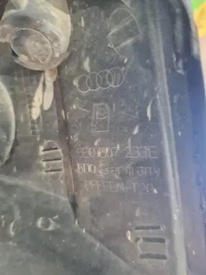 Foto de PARAGOLPES DELANTERO AUDI A4 AVANT (8E) referencia 8E0807233E foto 3