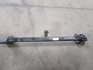 Foto de TRAVESAÑO INFERIOR NISSAN MICRA (K12E)